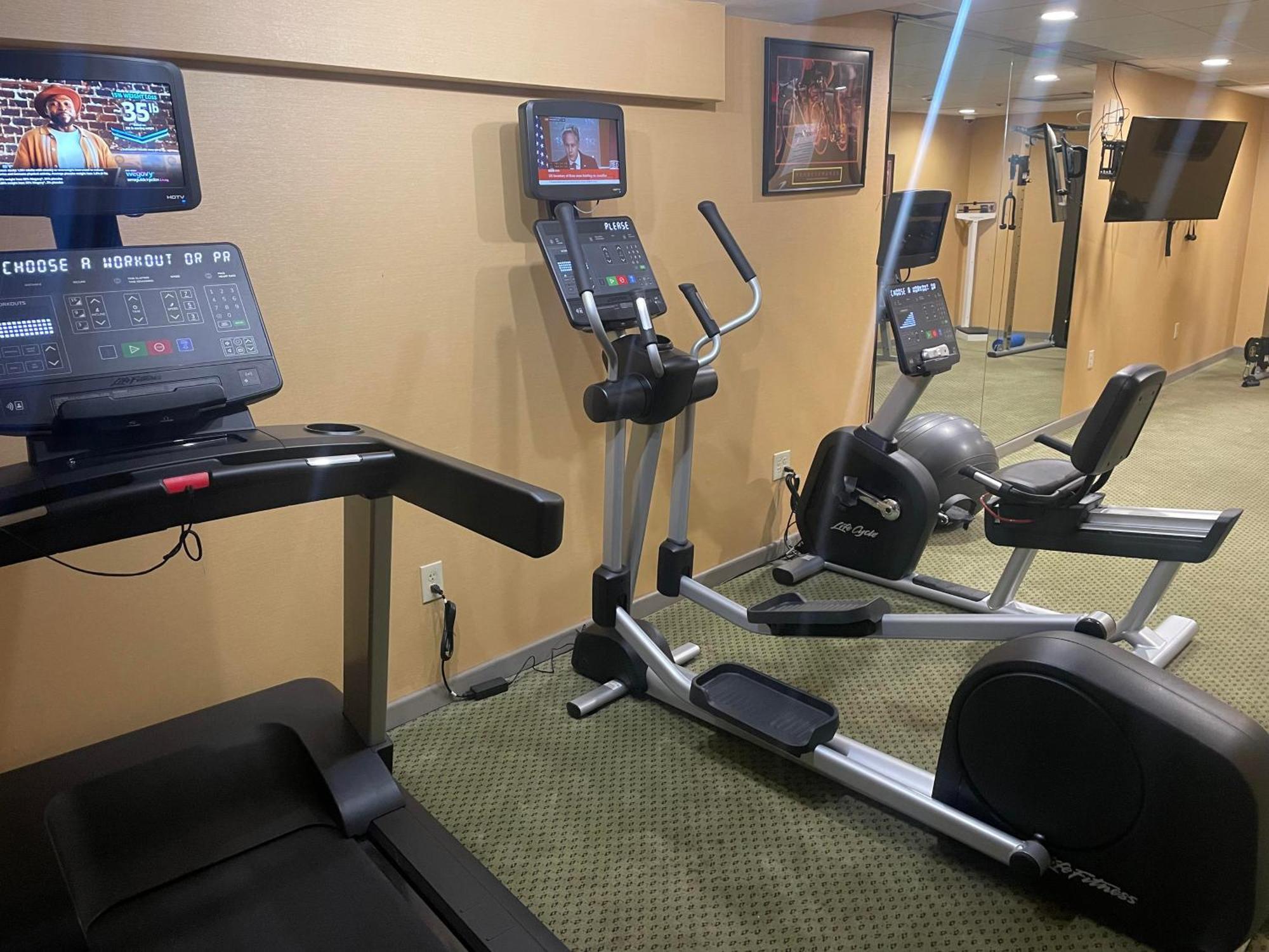 Holiday Inn Express Cleveland Downtown By Ihg Ngoại thất bức ảnh